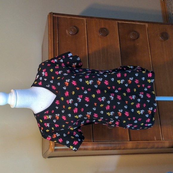 CHEROKEE INFINITY floral stretch scrub top Sz M - Picture 2 of 11